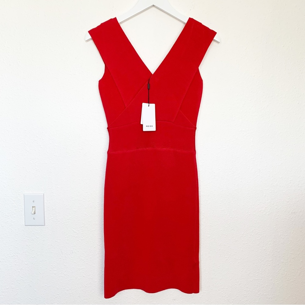 REISS Salvia Body Con Dress in Red V-Neck Sexy Chic SIZE S